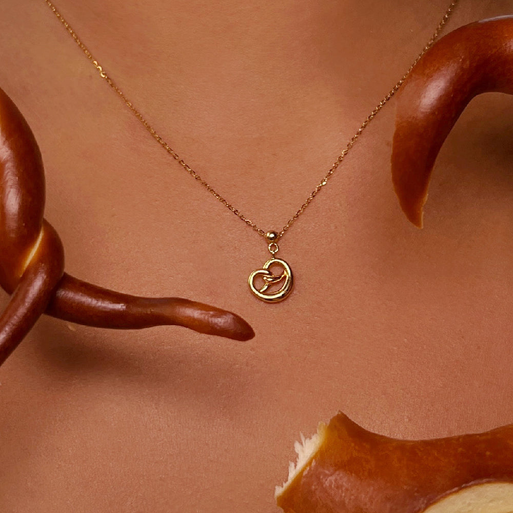 PRETZEL CHARM