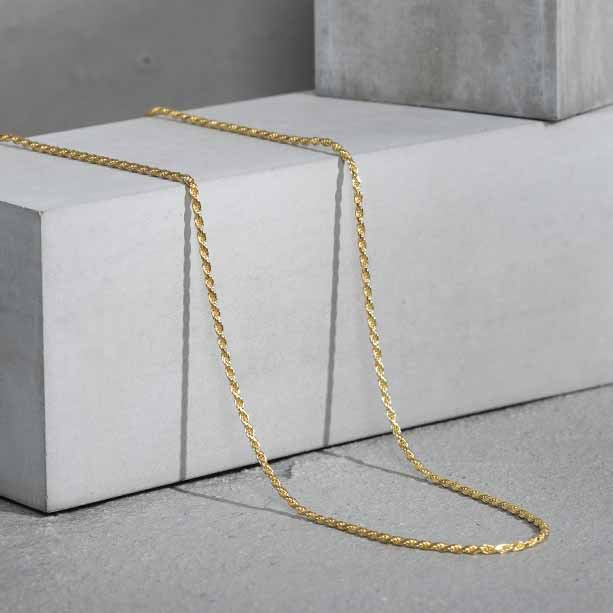 TWISTED CHAIN NECKLACE